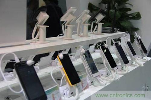 圖2：基于聯(lián)芯雙核/四核平臺的多款智能終端機(jī)型閃亮登場。