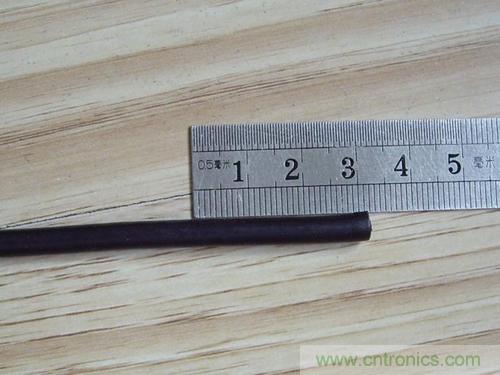 最簡(jiǎn)單使用的天線&mdash;&mdash;罐頭天線，可做正饋大鍋饋源！ 