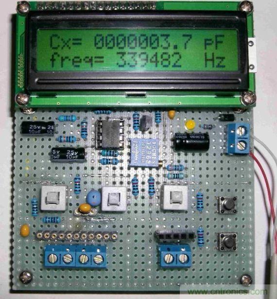 DIY集電容、電感和頻率為一體的測量儀器