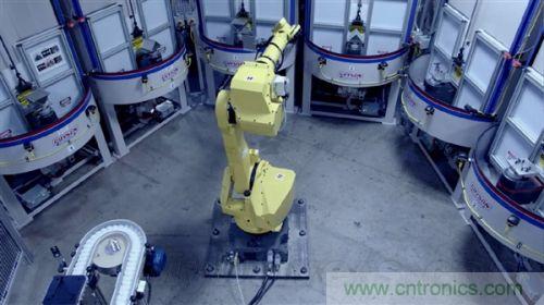 顛覆傳統(tǒng)設(shè)計，蘋果全新Mac Pro生產(chǎn)線探秘