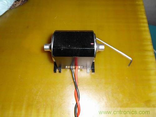 這貨一萬三？50W半導(dǎo)體激光模塊拆解