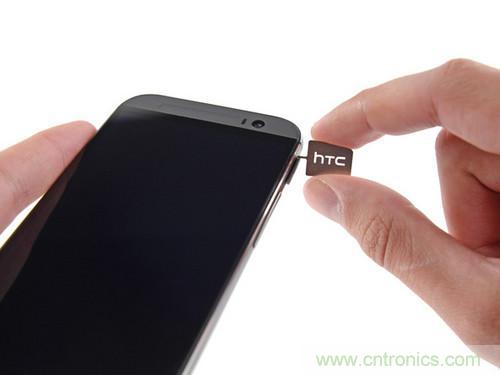 牛人強(qiáng)拆！新HTC One(M8)真機(jī)精密做工難修理