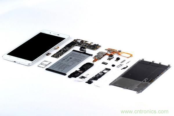 有圖有真相！暴拆VIVO X5 MAX,揭秘&ldquo;最薄之謎&rdquo;