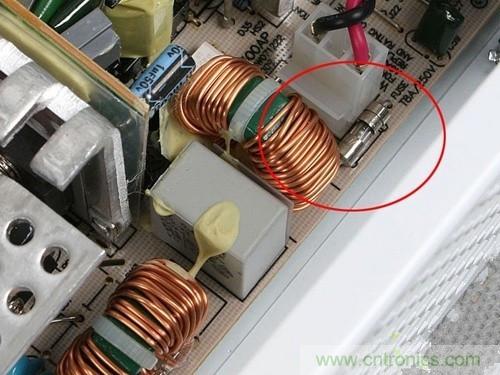 逆變電源設(shè)計(jì)中，保險(xiǎn)絲扮演什么角色？