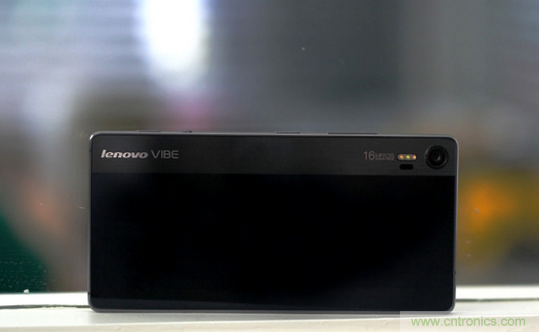 聯(lián)想Vibe Shot拆解，看如何打造一款拍照手機?