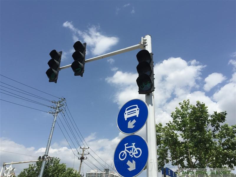 無邊框的 nubia Z9 ，一款既有驚喜，又有驚艷的智能手機