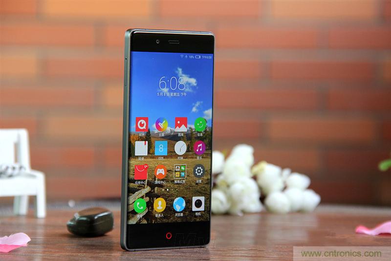 無邊框的 nubia Z9 ，一款既有驚喜，又有驚艷的智能手機