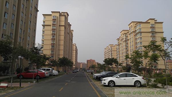 業(yè)界良心 LG V10 評測:剛毅、冷峻，不失人性化