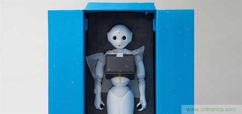 拆解筆記本不過癮，那就來拆拆日本情感機器人吧！