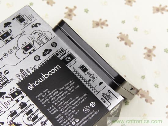 出差必備神器！可充電的移動(dòng)無線路由手由寶體驗(yàn)測評(píng)