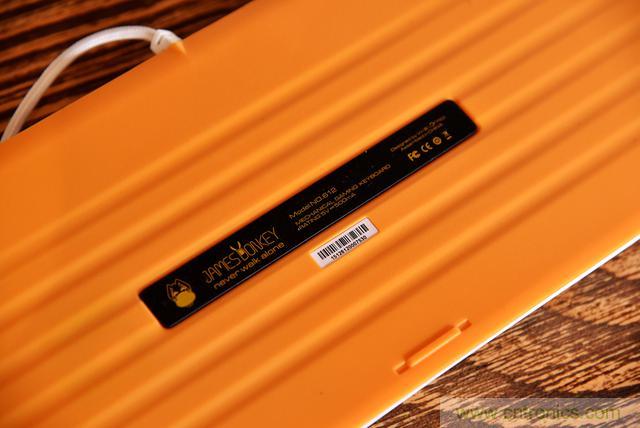 左手寫愛，右手寫他&mdash;&mdash;從此鍵盤鼠標不分家！