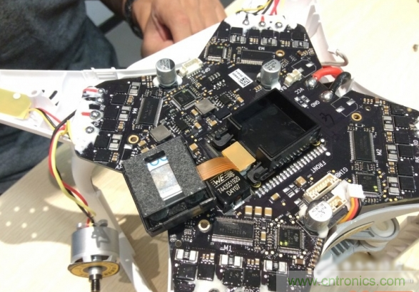 真飛機(jī)拆不著，那就來拆拆無人機(jī)&ldquo;鼻祖&rdquo;大疆吧！