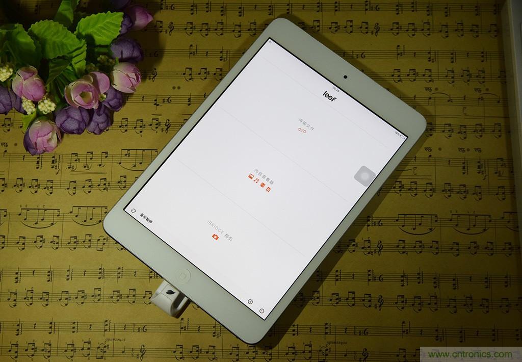 不越獄，就能隨意給iPad增容的影音娛樂利器