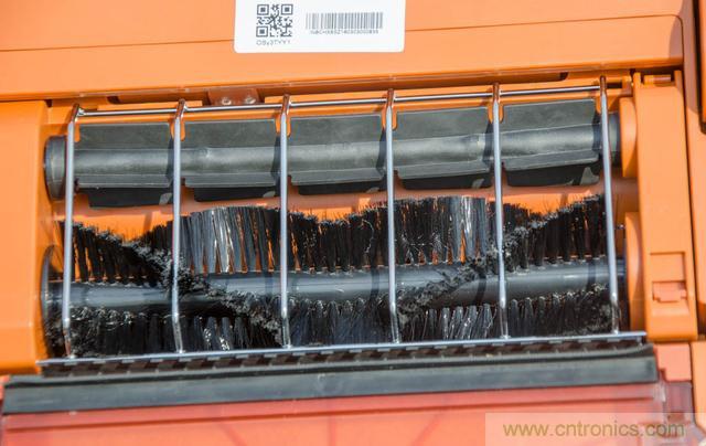 智能導(dǎo)航掃地機(jī)器人，以內(nèi)更靠譜！