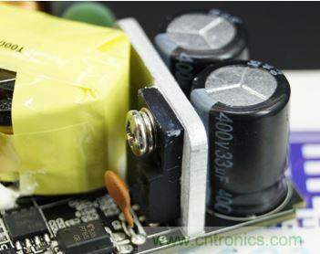 69元小米4口USB充電器詳細拆解，看完你也能DIY一個