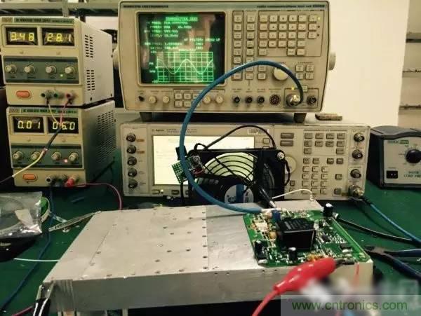 想看大牛是如何DIY射頻功放的嗎？