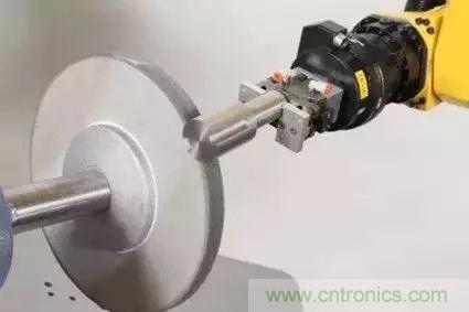 力傳感器在機器人哪些應用中，可以完爆視覺系統(tǒng)？