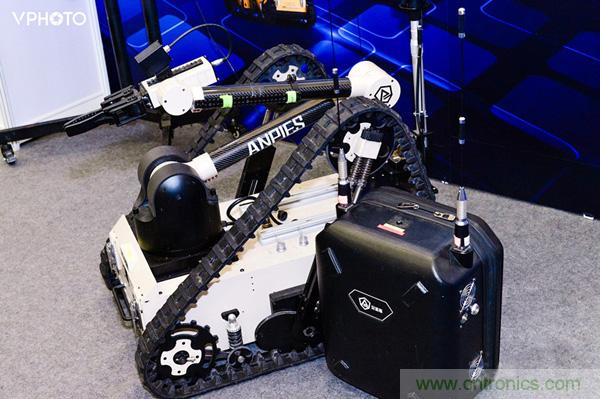 WAIE大戰(zhàn)&ldquo;利奇馬&rdquo;，3萬真粉如約駕臨&ldquo;WAIE 2019第四屆上海國(guó)際人工智能展覽會(huì)&rdquo;