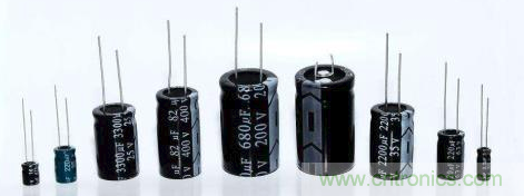 電容的尺寸、耐壓值、方向，這些參數(shù)該如何選擇？