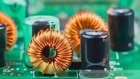 為何共模電感的漏感能濾除差模信號？?