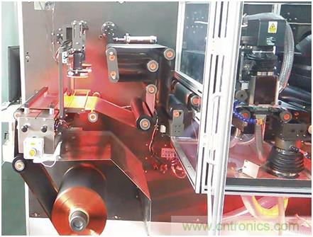 如何通過整合視覺系統(tǒng)方案來提高自動化生產線效率？