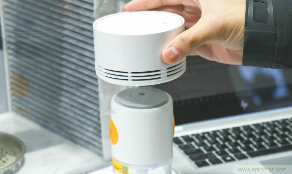 如何杜絕誤報(bào)確?？煽勘O(jiān)測(cè)？ADI雙光源煙霧探測(cè)方案助力掘金千億智慧消防市場(chǎng)